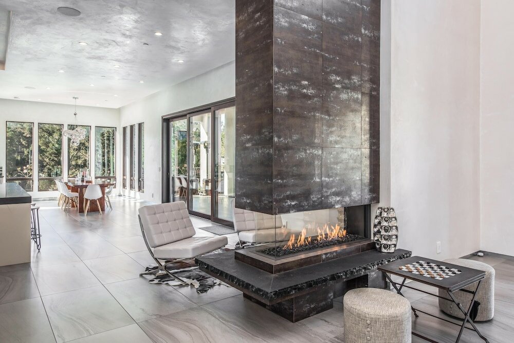 Фото Lx1a: Luxury Contemporary Villa in The Middle of Nature