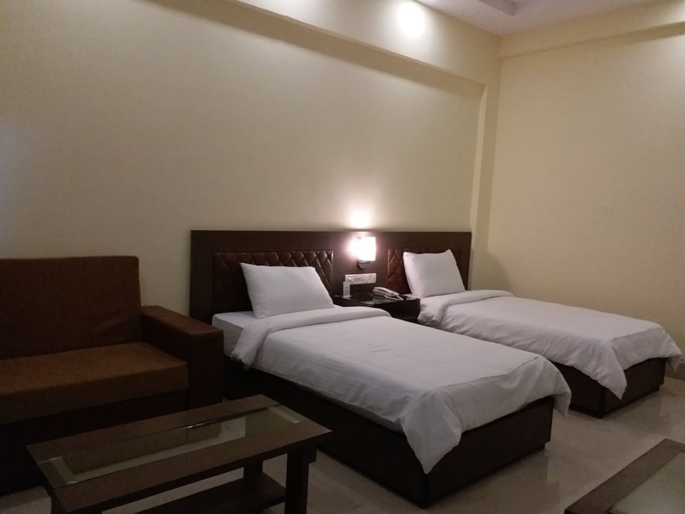 Фото отеля 3