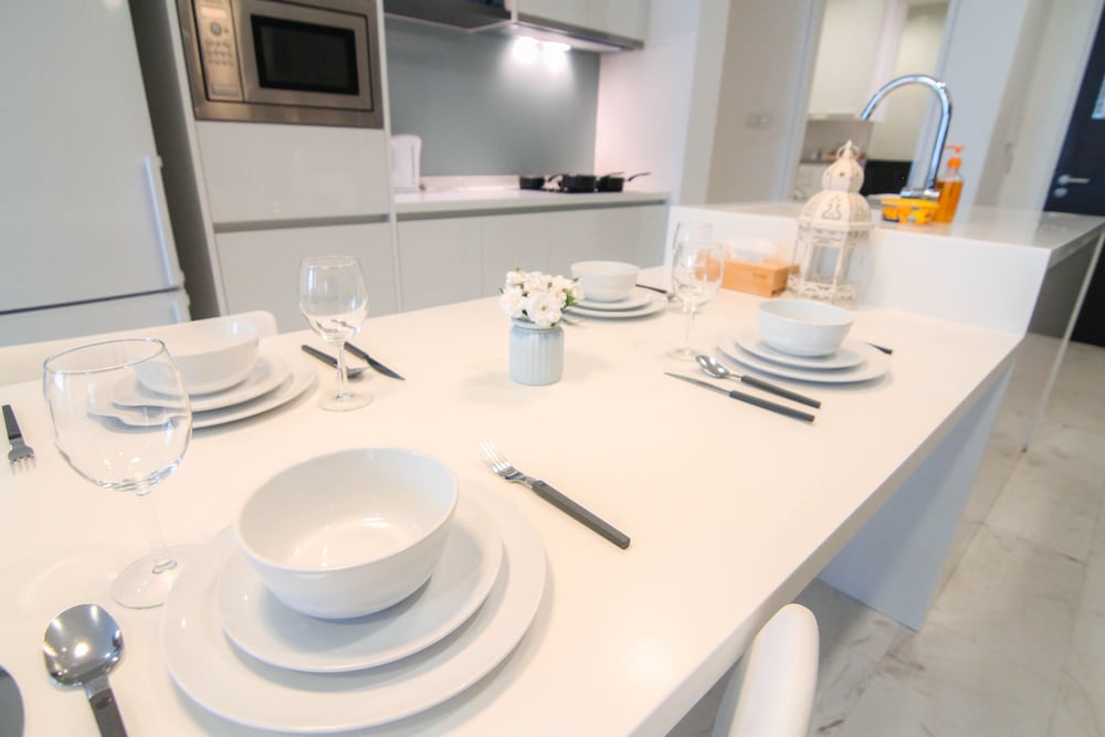 Фото Platinum Suites by Skybay