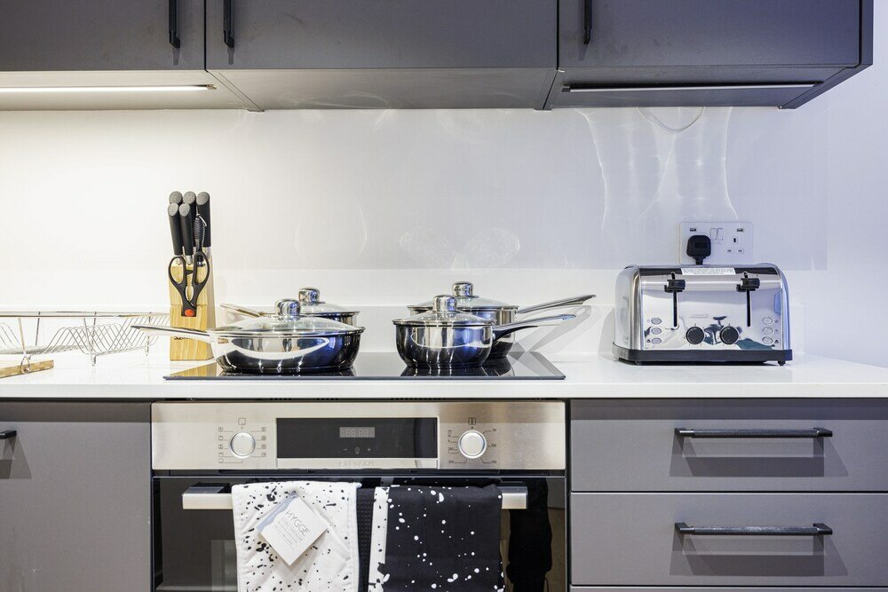 Фото Luxurious Apartments in London, Sk