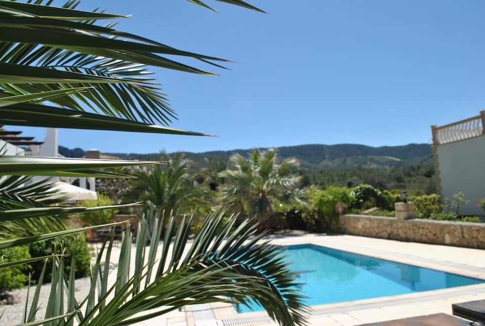 Фото Villa Sunset 4 by Amy Villas