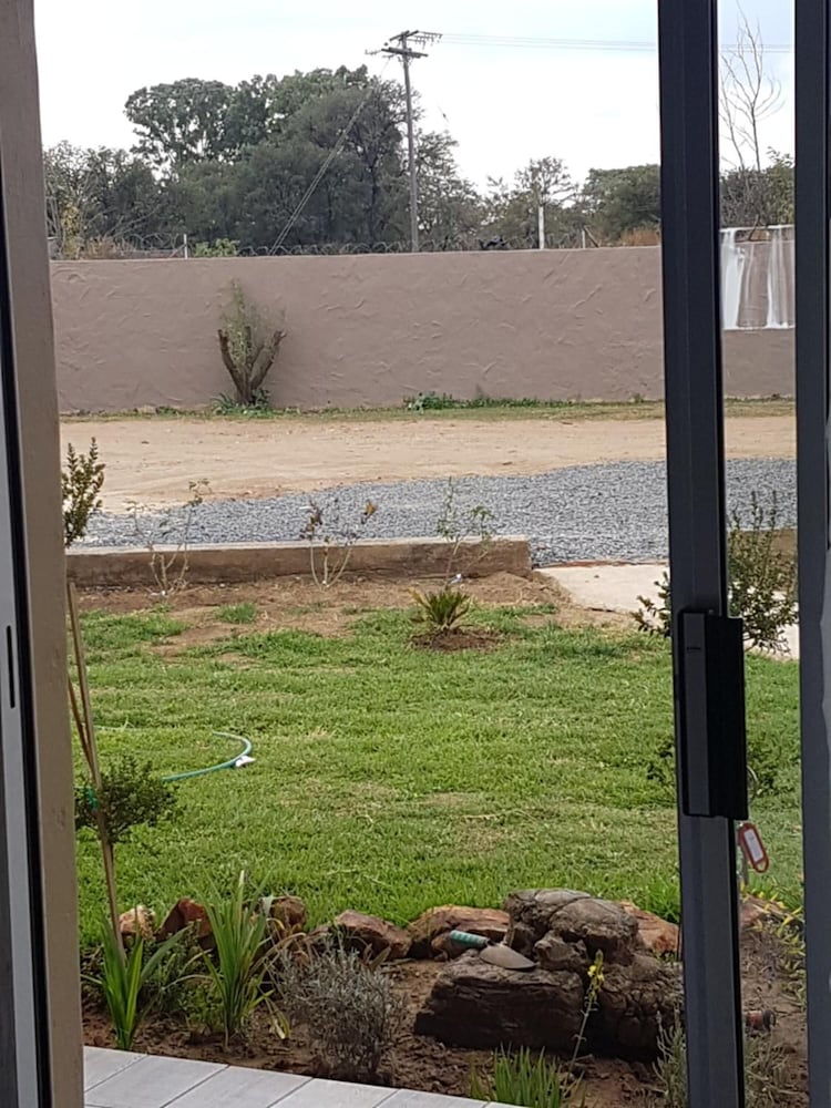 Фото Elandsrus Oornag