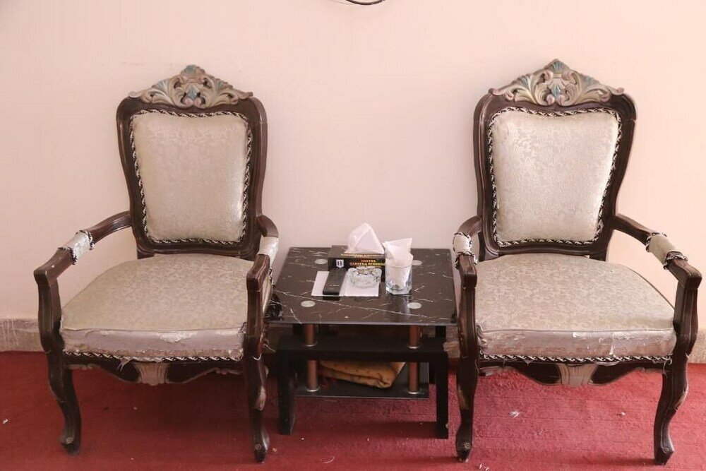 Фото Hotel Sareena Residence