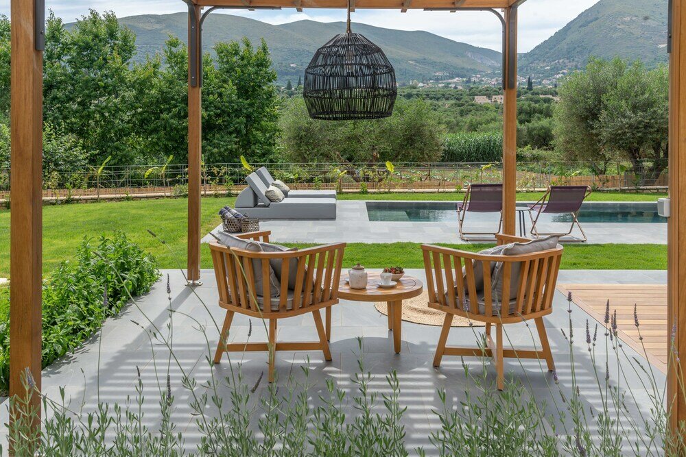 Фото Leeda's Cottages