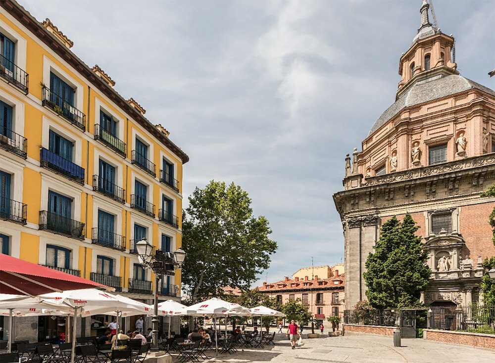 Фото Boutique Apartments in the Heart of Madrid