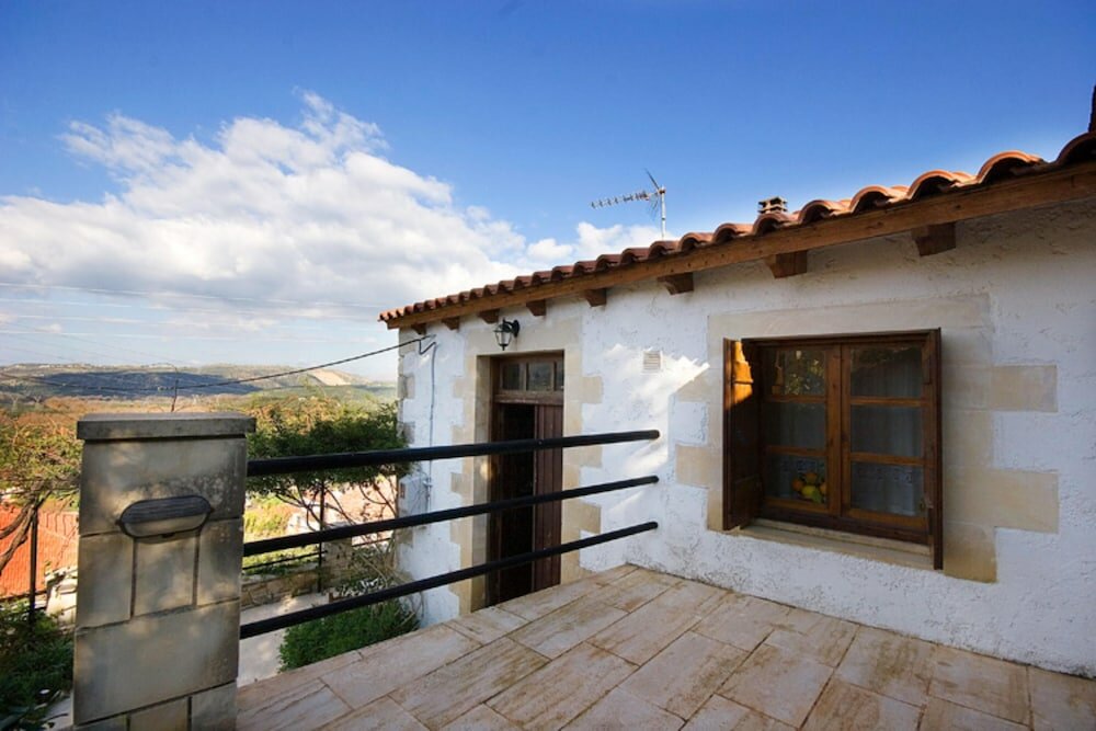 Фото Fenareti Village House