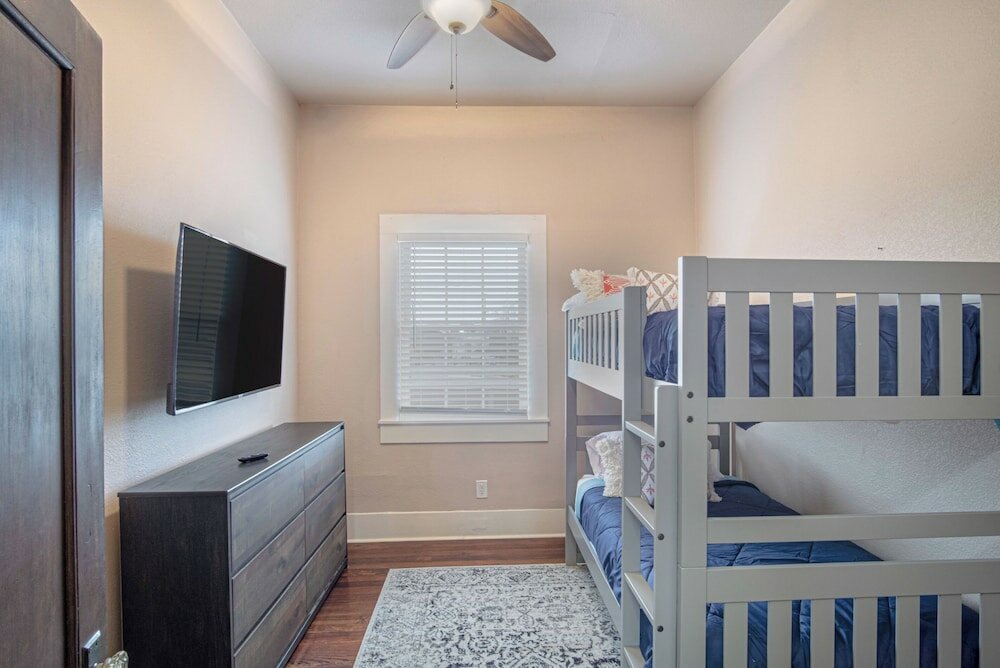 Фото Beautiful Craftmans 4br/2.5ba Home Near Downtown