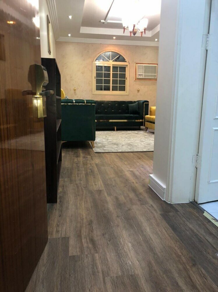 Фото Tabuk Star 1