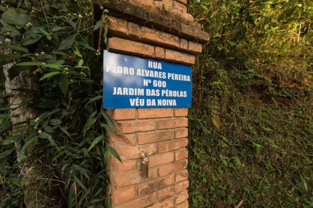 Фото Aconchegante Mansão em Campos do Jordão