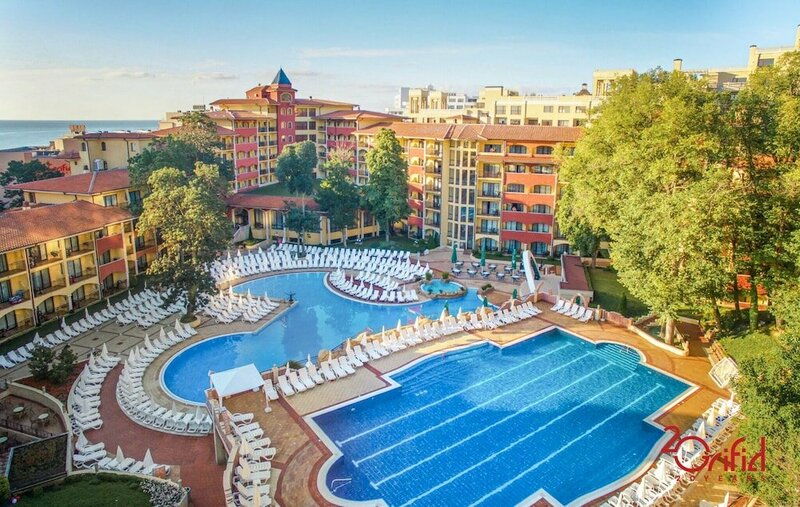 Гостиница Grifid Hotel Bolero & AquaPark - Ultra All Inclusive в Золотых Песках