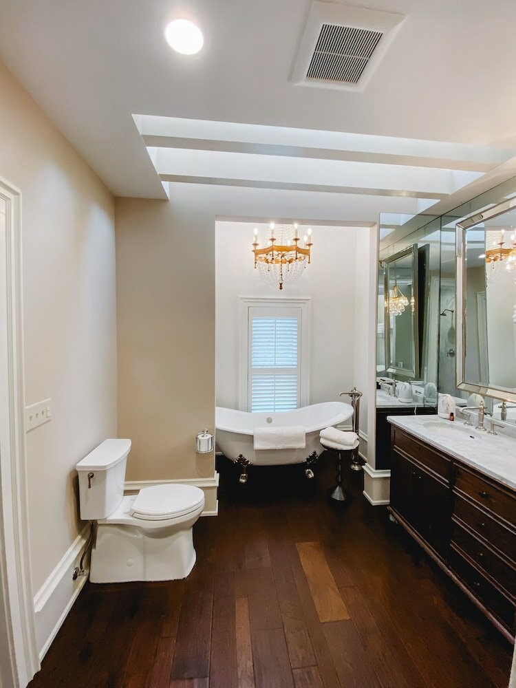 Фото The Lilley Mansion Bed & Breakfast