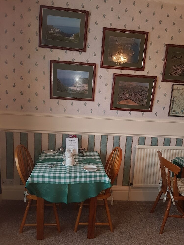 Фото Cameron Court B&b