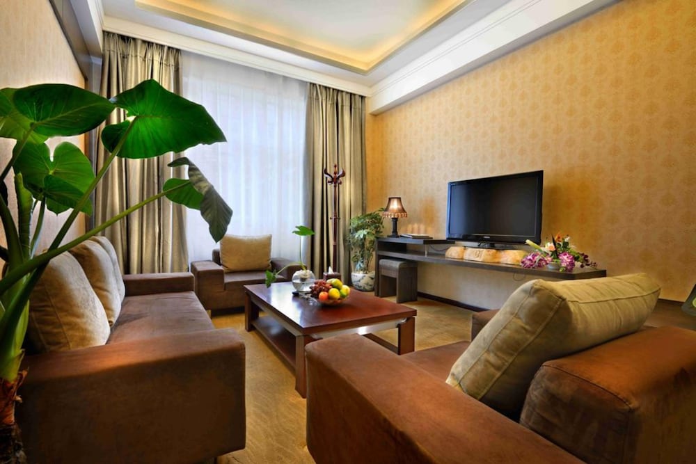 Фото Ramada Encore DaochengYading