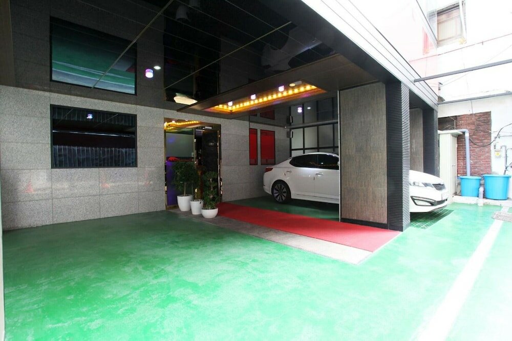 Фото Yeongdeungpo Komodo