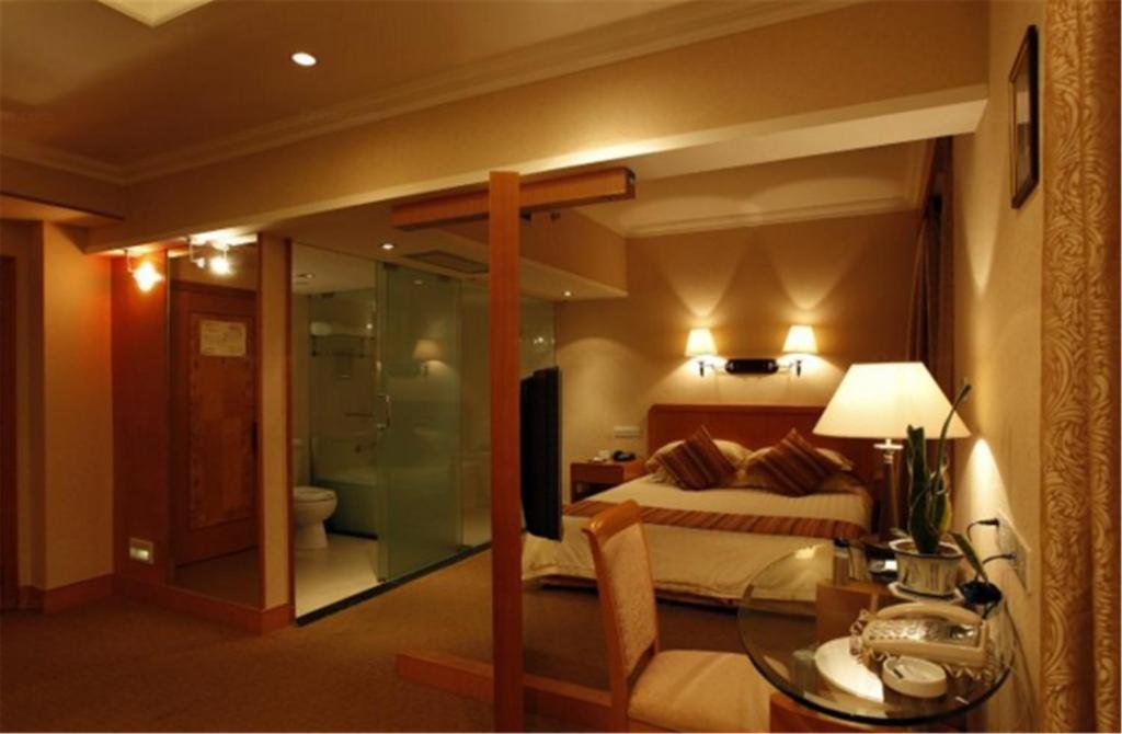 Фото Blue Palace Hotel