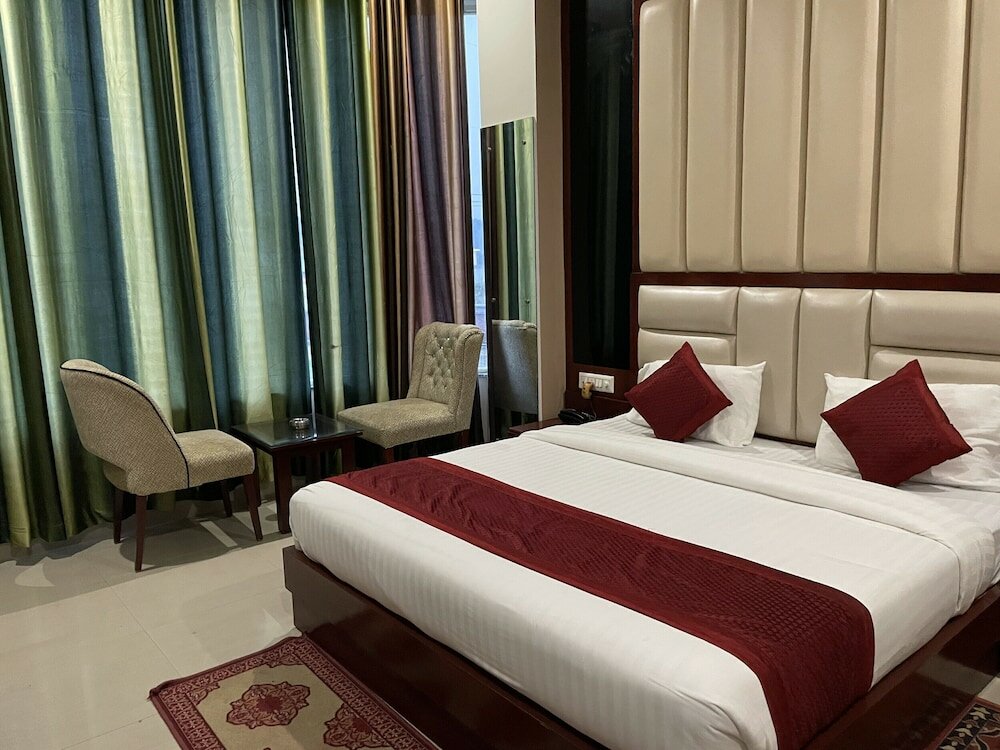 Фото Sumedha G Village Resort and SPA