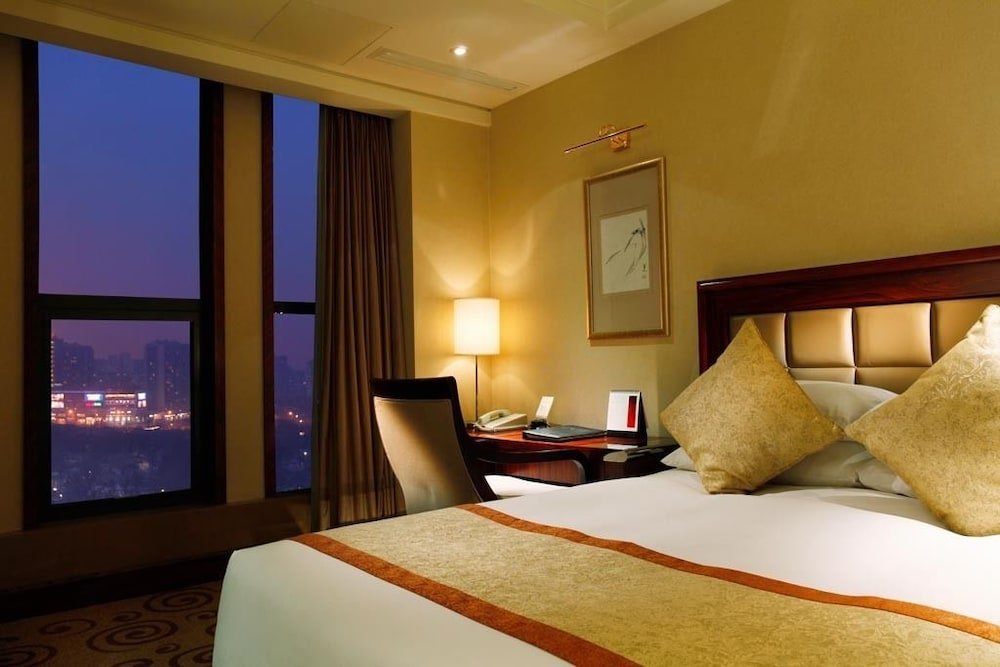 Фото Guidu Hotel Beijing