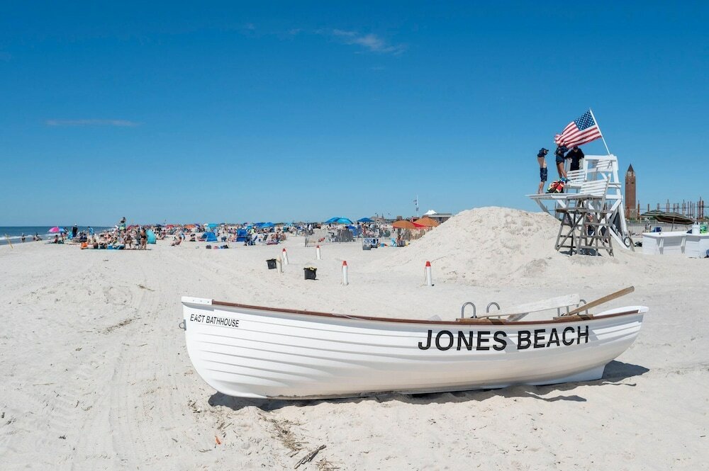 Фото Yachtsman's Cove with 3-Levels