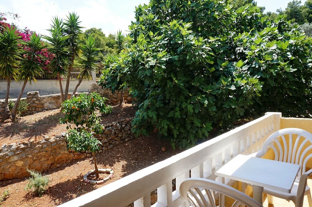 Фото Vasilaras Hotel