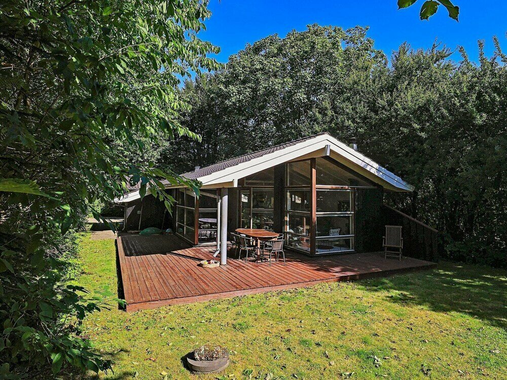 Hotel 6 Person Holiday Home in Esbjerg V, Esbjerg, photo