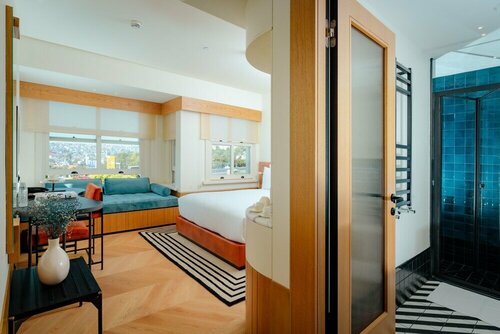 Гостиница The Gift Hotel в Бейоглу