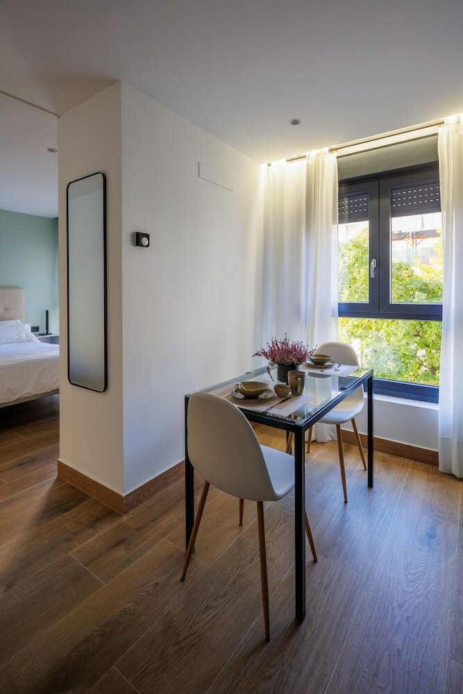 Фото Apartamentos Congreso Parking Gratuito