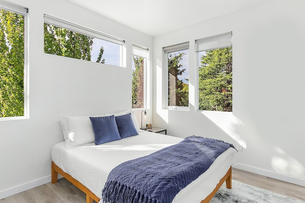 Фото Vhagar's Valyria's Vista