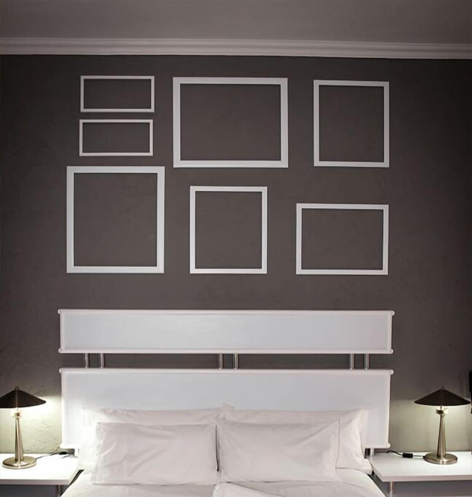 Фото The Magic Manor