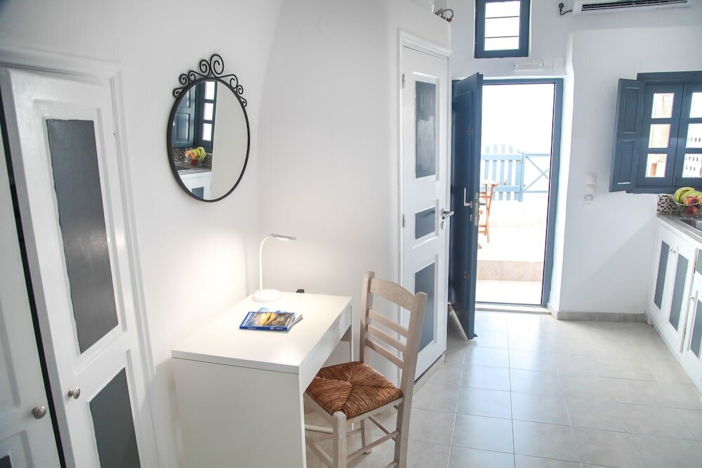 Фото White Side Suites