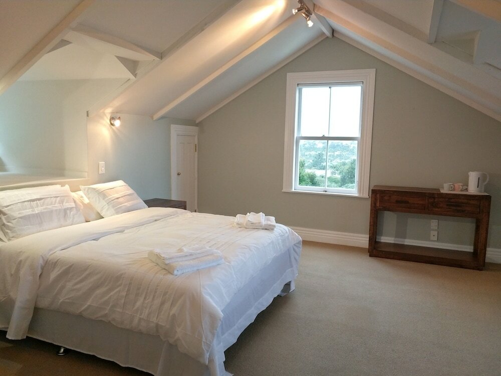 Фото Western Springs Villa