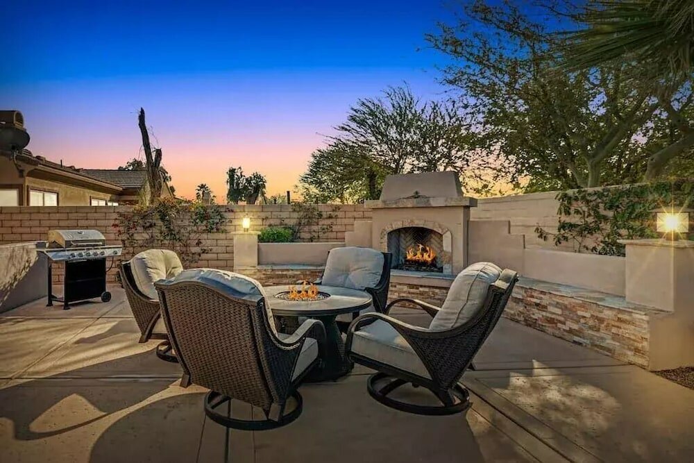 Фото Lux Desert Oasis w saltwater pool near Coachella