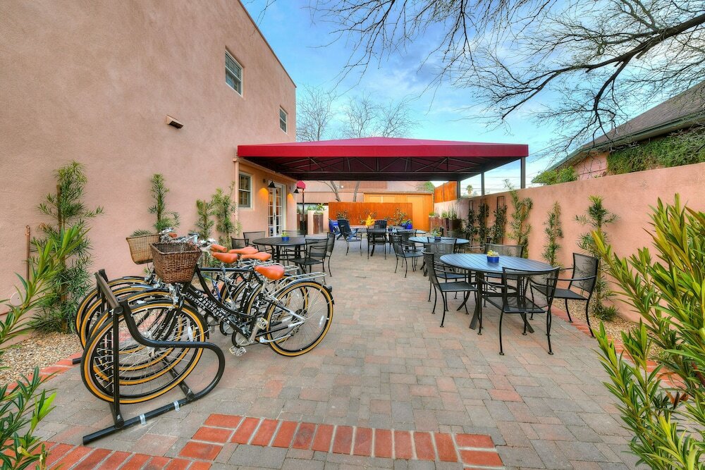 Фото The Armory Park Inn