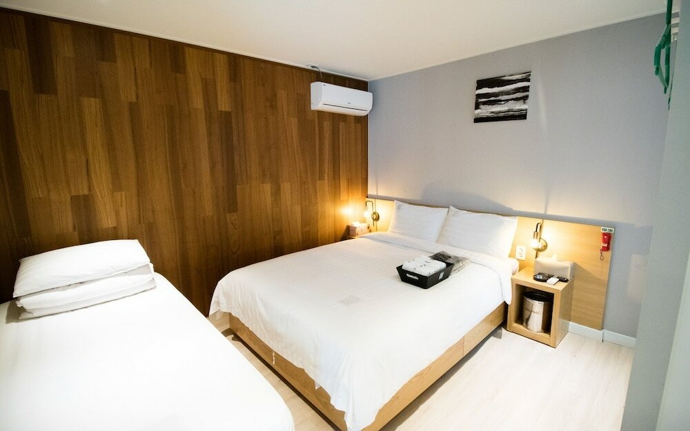 Фото Nonhyeon All In