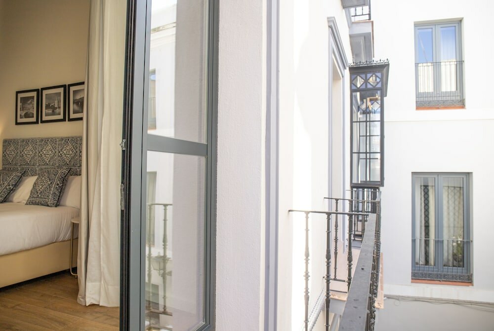 Фото NQn Aparts & Suites Sevilla