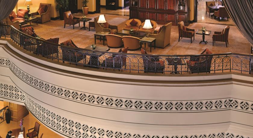 Фото Shangri-La Hotel Apartments Qaryat Al Beri