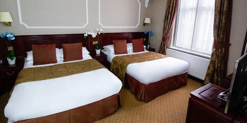 Фото Rochester Hotel by Blue Orchid