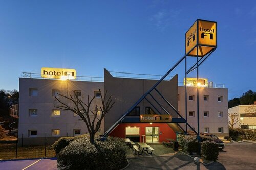 Гостиница HotelF1 Thonon Les Bains Est в Тонон-ле-Бене