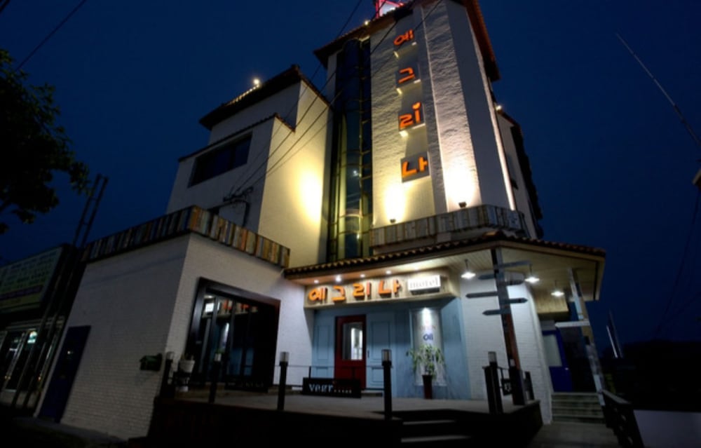 Фото Yegrina Motel