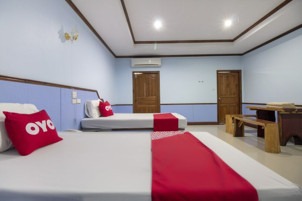 Фото Oyo 75334 Train Hotel