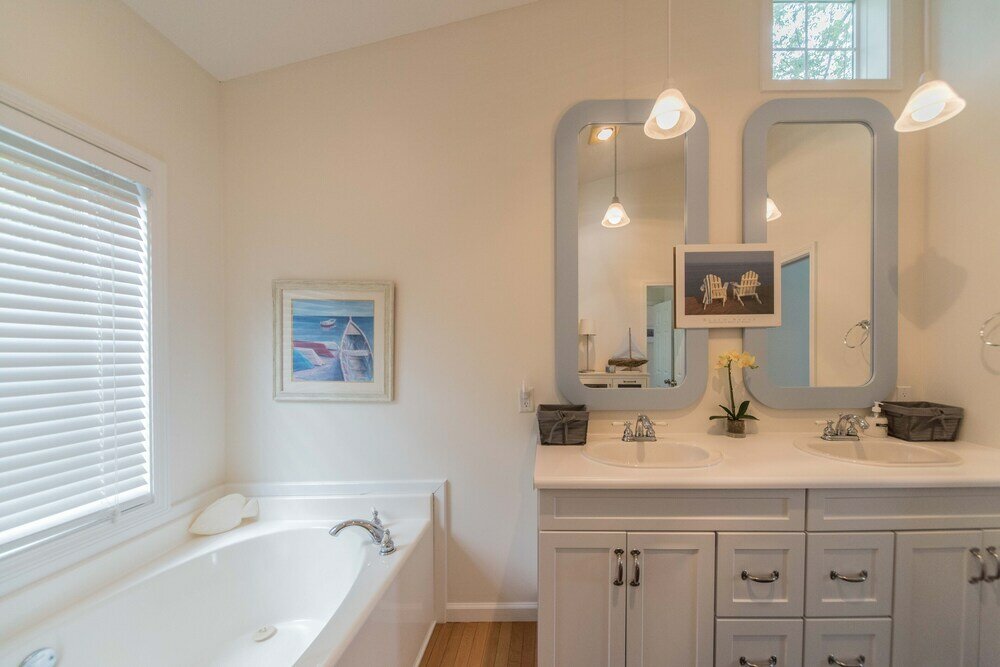 Фото Lake-front Luxury 5bdrm on Kentucky Lake - Jz Vacation Rentals