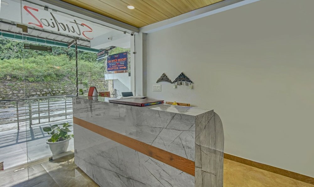 Фото Itsy by Treebo - Studioz @ Om River Resort