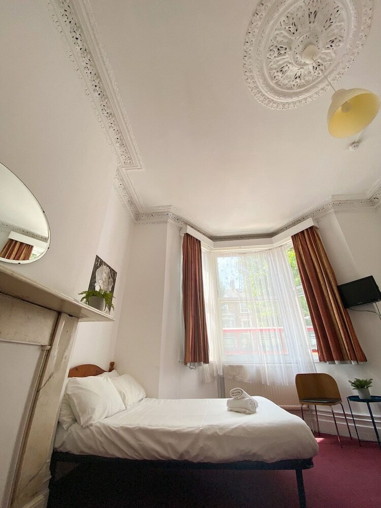 Фото Orlando Hotel