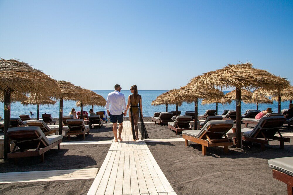 Фото Terra Nera Suites Santorini
