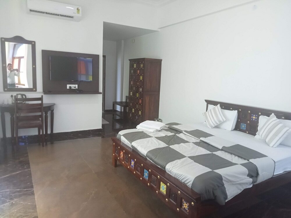 Фото Doongar Fort Gurukripa Hilltop Resorts