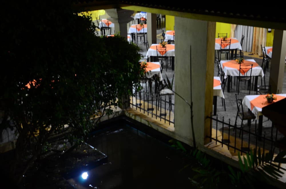 Фото Samorich Hotel