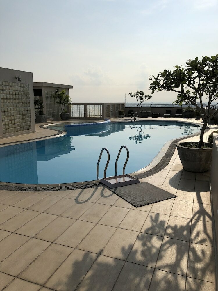 Фото Hedges Court Residencies Colombo City