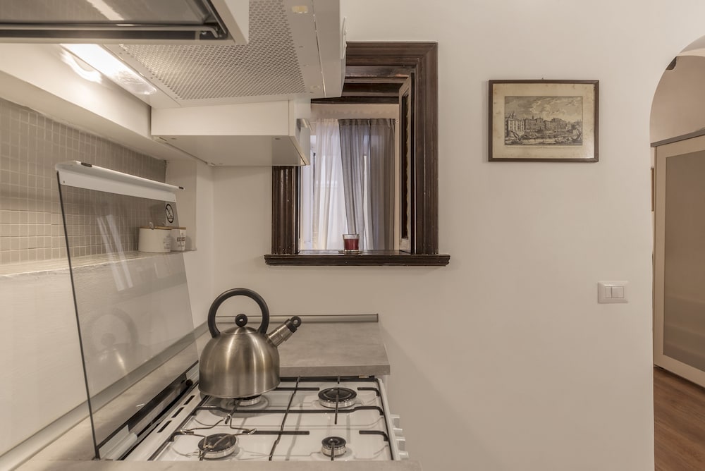 Фото Fori Imperiali Elegant Apartment