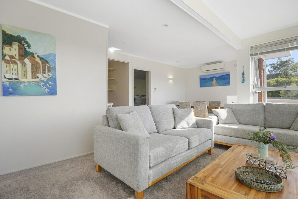 Фото Bright & Sunny Meadowbank - Gardens