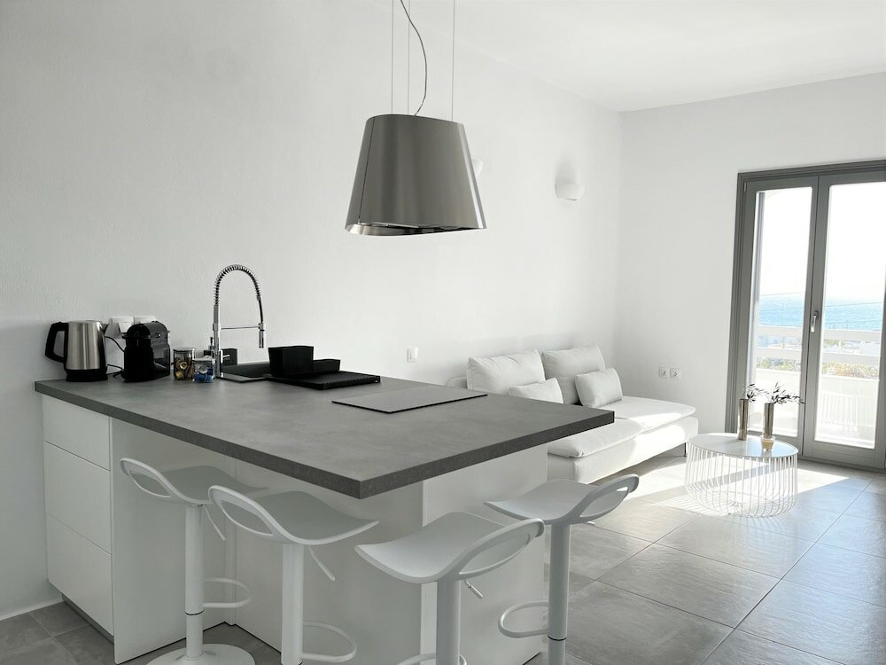 Фото Alexander Suites