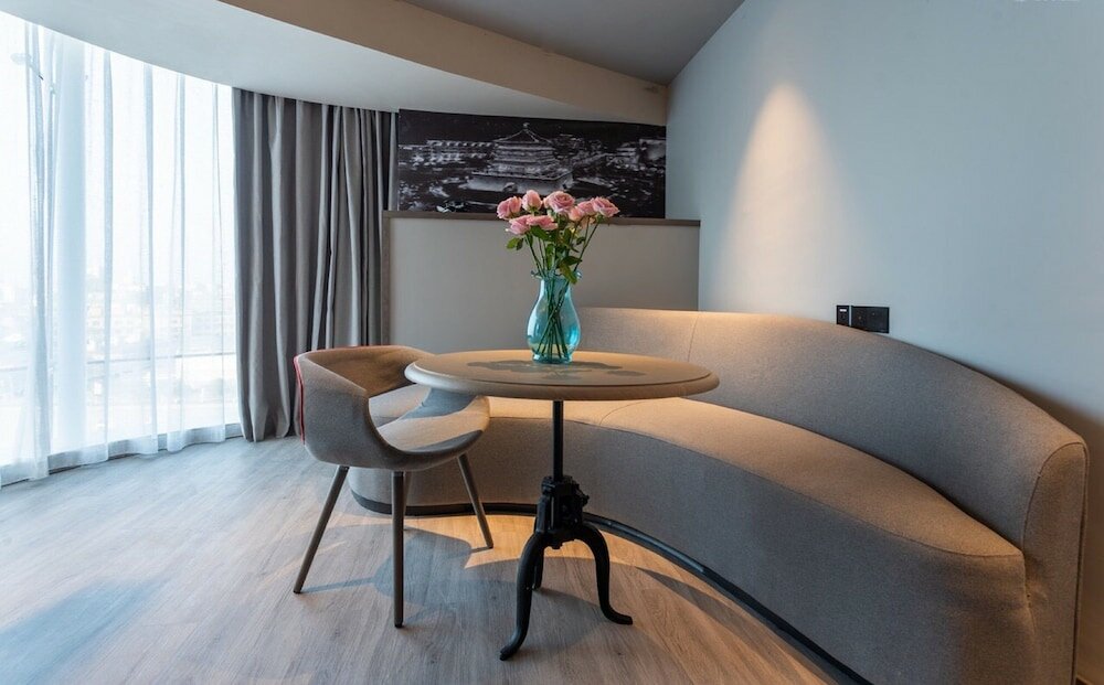 Фото Jinmao Hotel Xian Central